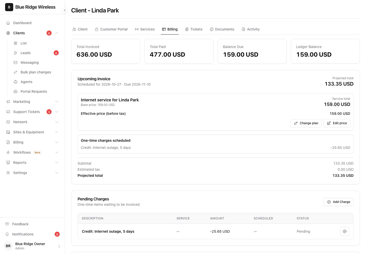The Upcoming Invoice preview listing Credit: Internet outage, 5 days at -25.65 USD under one-time charges, a projected total of 133.35 USD, and the same line in Pending Charges